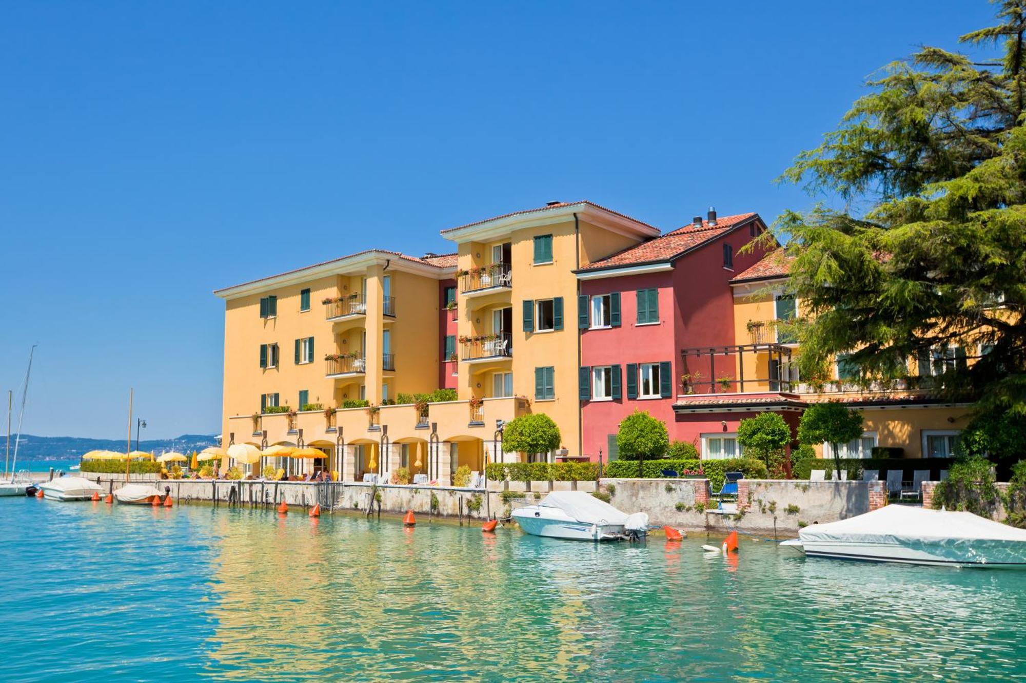 Spiaggia Azzurro -Lakeside With Terrace - Happy Rentals Toscolano Maderno Eksteriør bilde